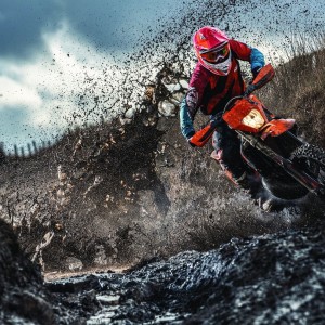 kaiyun登录-问鼎冠军新规震撼发布！浓眉哥与C9的争议漩涡，是赛制革新还是权力游戏？新规引争议，浓眉哥与C9卷入赛制变革与权力博弈漩涡